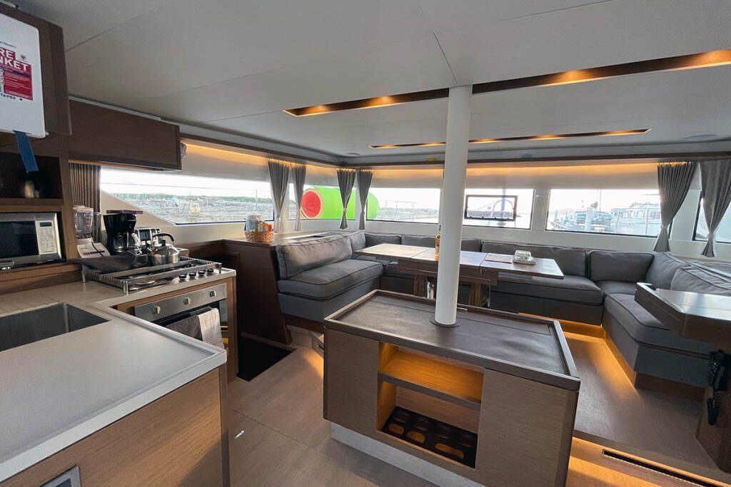 Catamaran Lagoon 50 Kasper