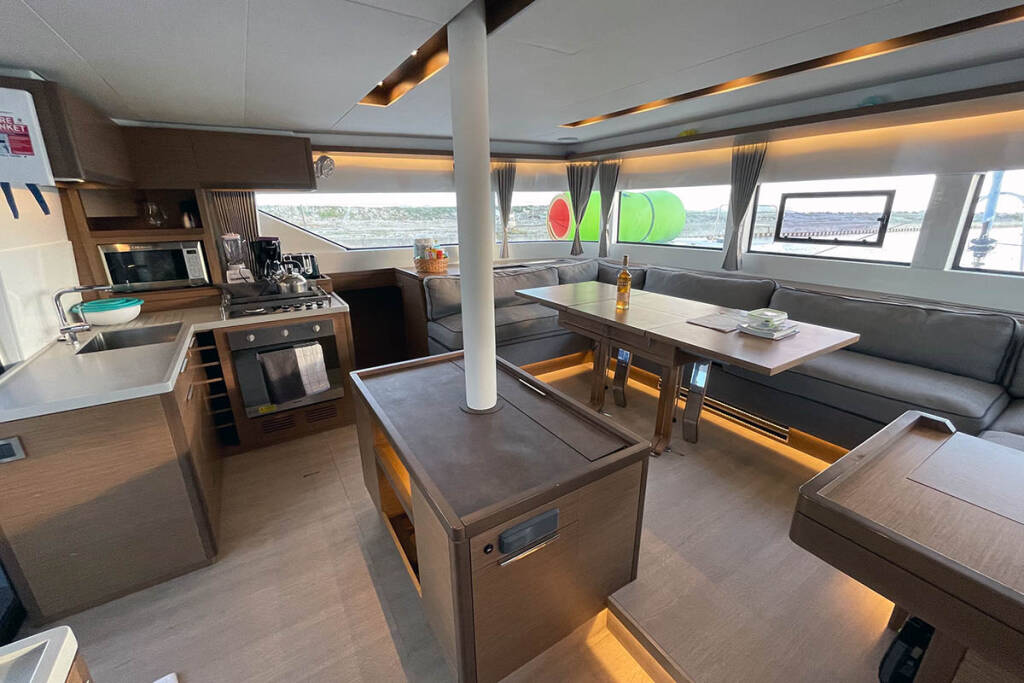 Catamaran Lagoon 50 Kasper