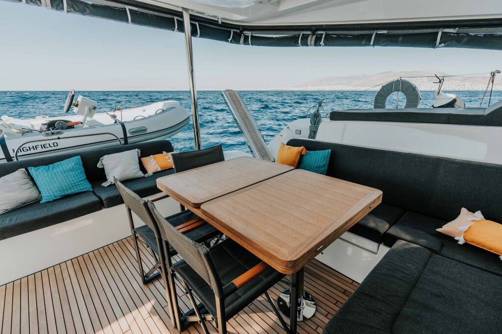 Catamaran Lagoon 50 Oneida 2