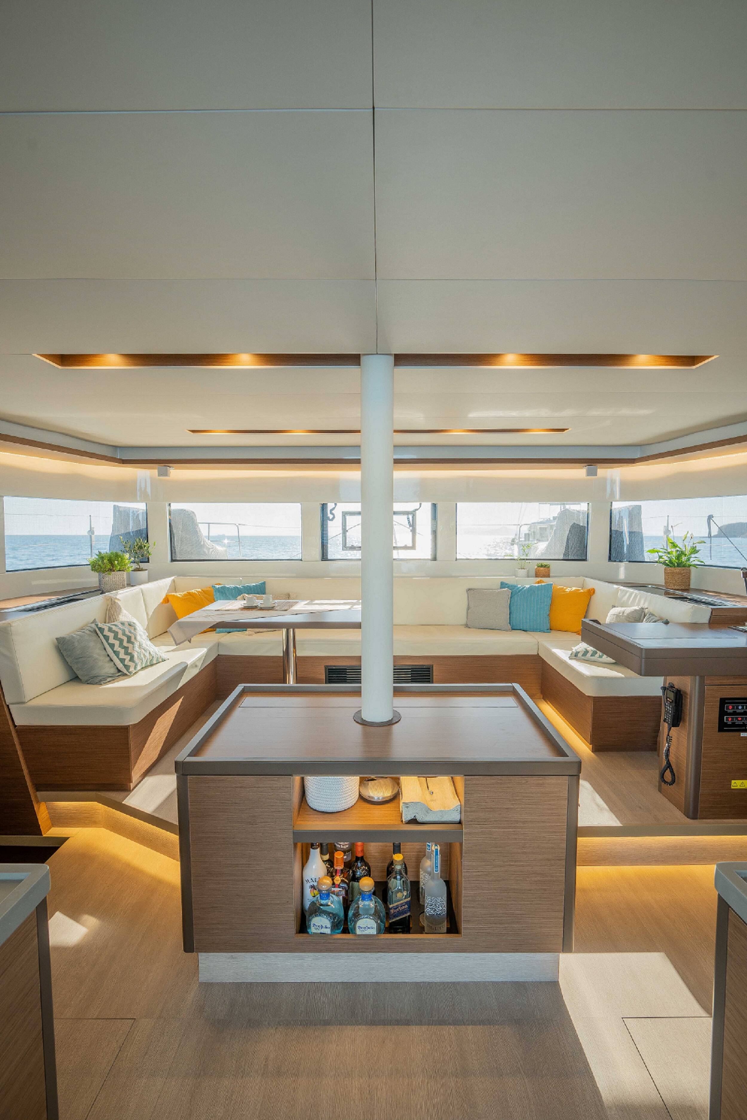 Catamaran Lagoon 50 Oneida 2