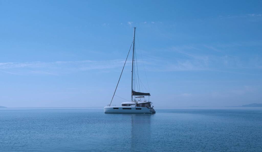 Catamaran Lagoon 50 Victoria