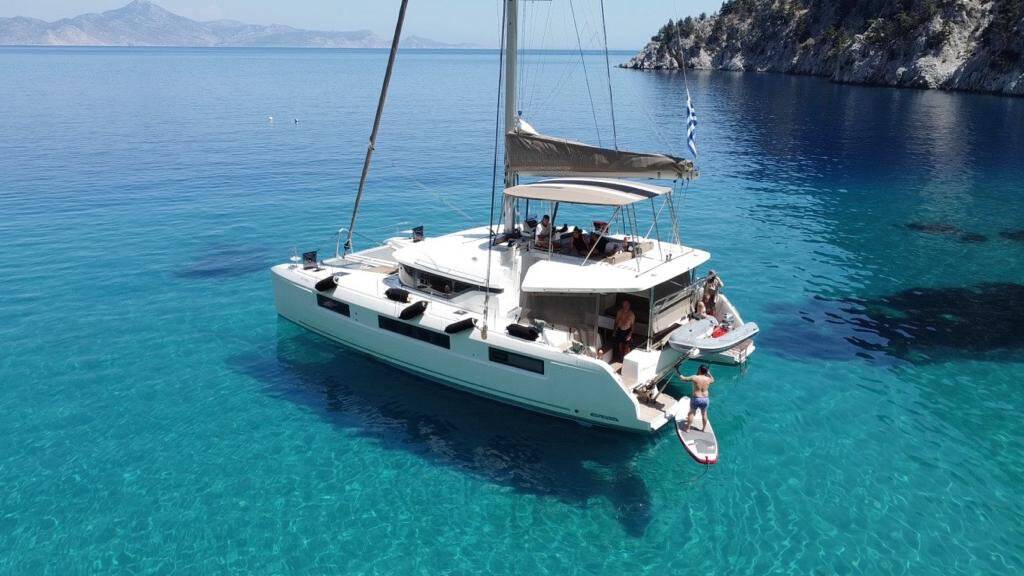 Catamaran Lagoon 50 Victoria