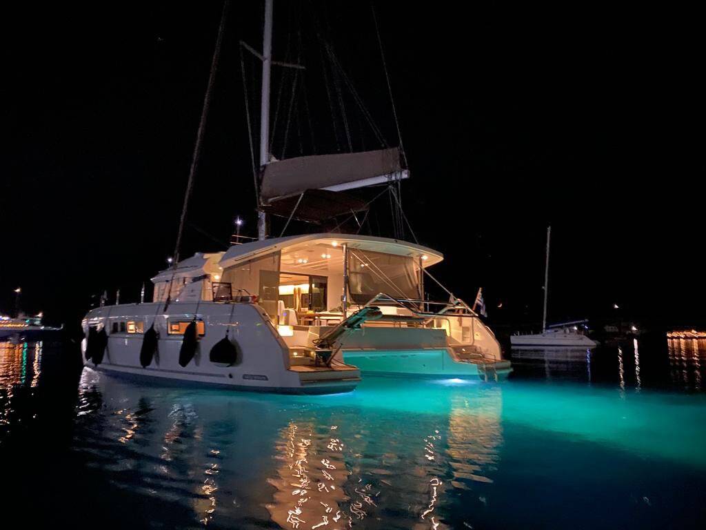 Catamaran Lagoon 50 Victoria