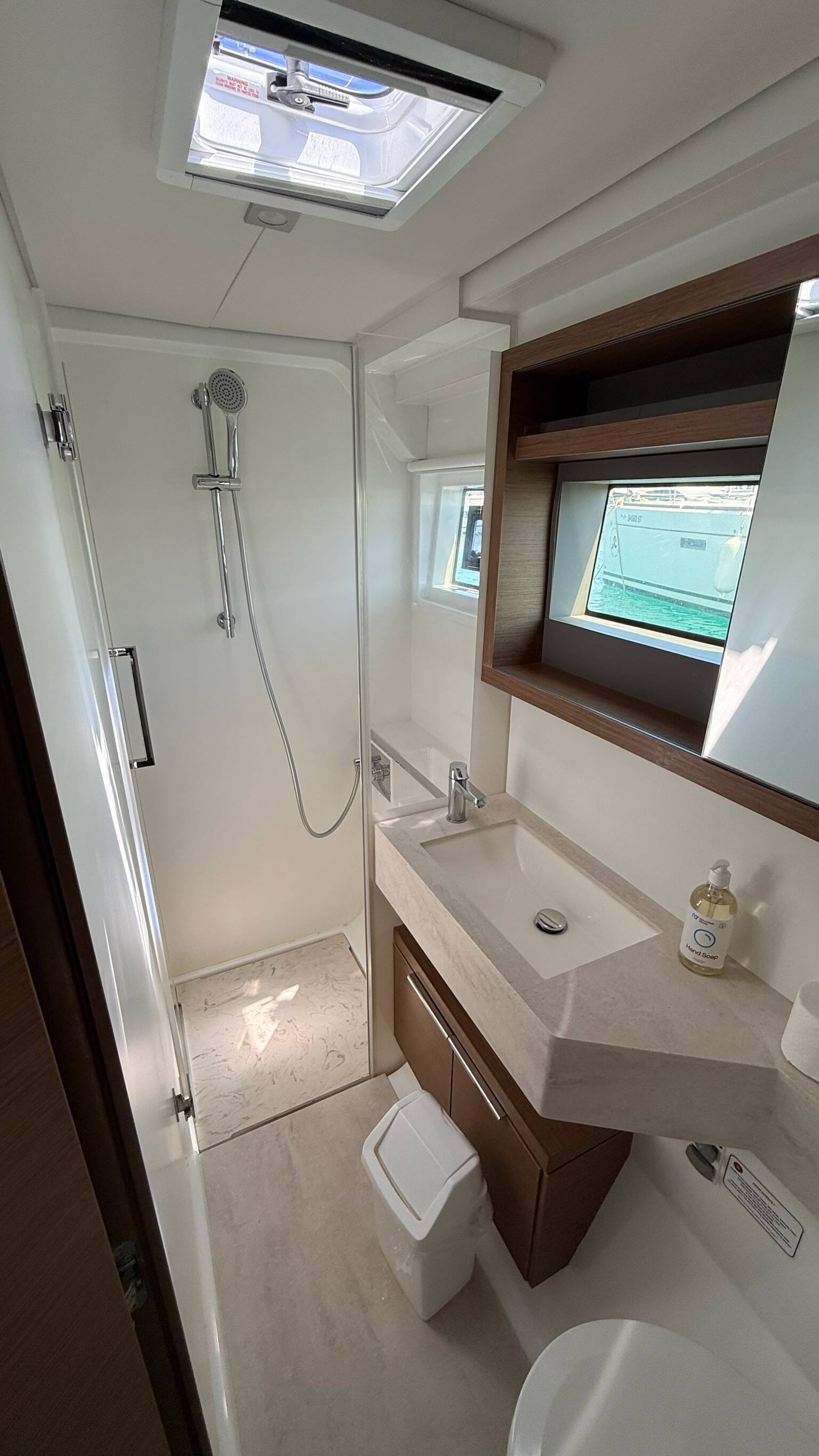Catamaran Lagoon 50 Sail La Vie