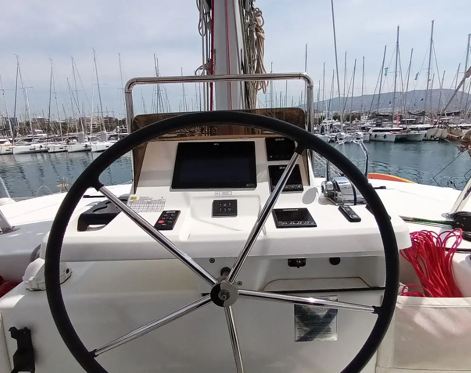 Katamaran Lagoon 50 Icarus
