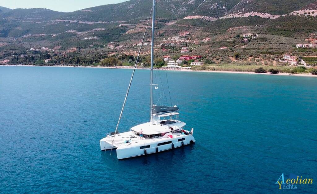 Catamaran Lagoon 50 Aeolian Myth