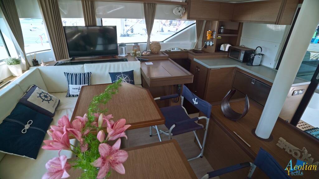 Catamaran Lagoon 50 Aeolian Myth