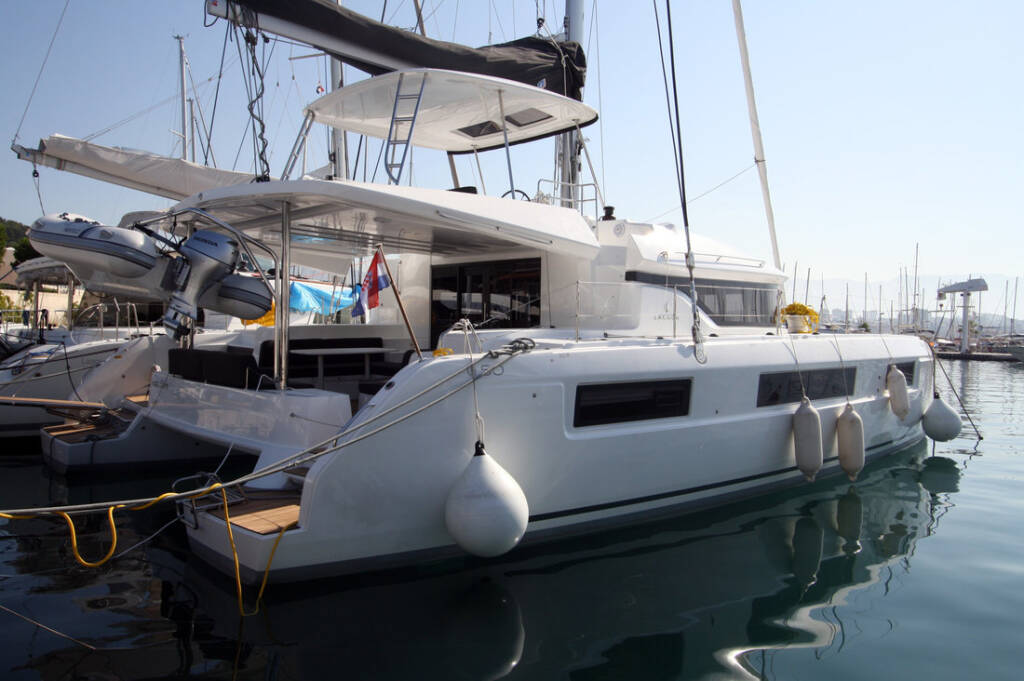 Catamaran Lagoon 50 Princess Claire