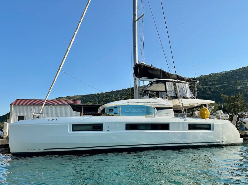 Catamaran Lagoon 50 Princess Claire