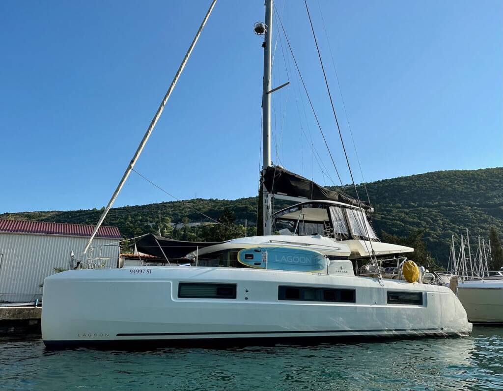 Catamaran Lagoon 50 Princess Claire