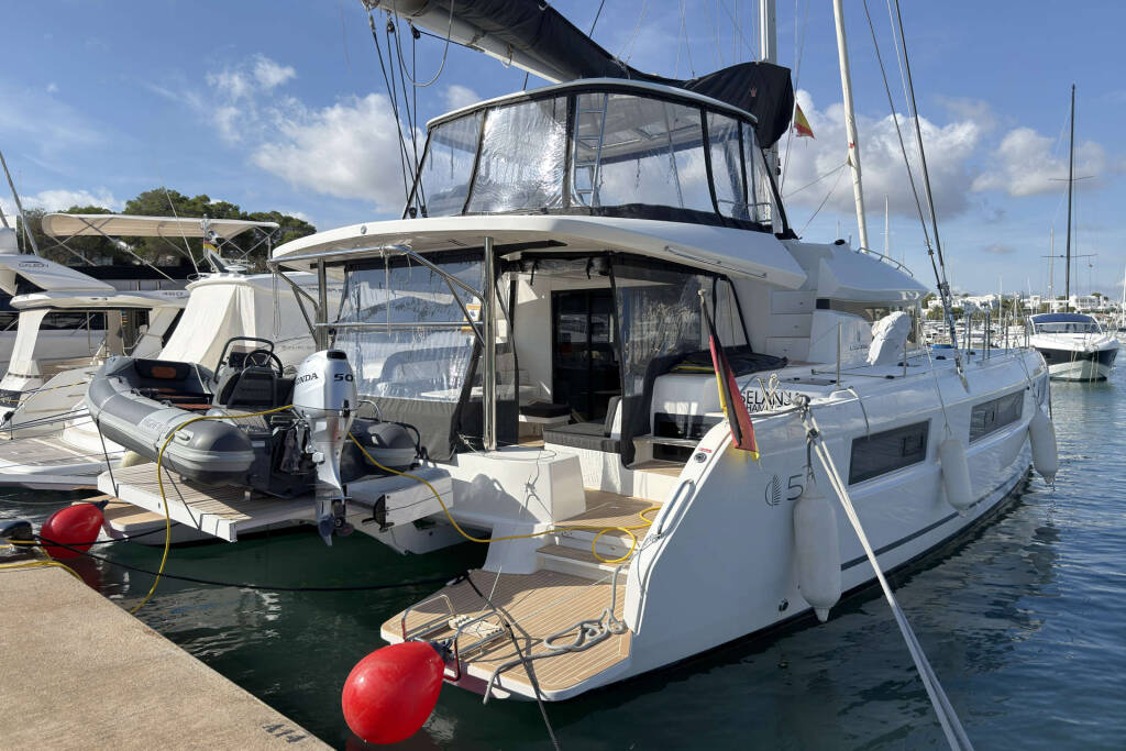 Catamaran Lagoon 51 OW Selanja