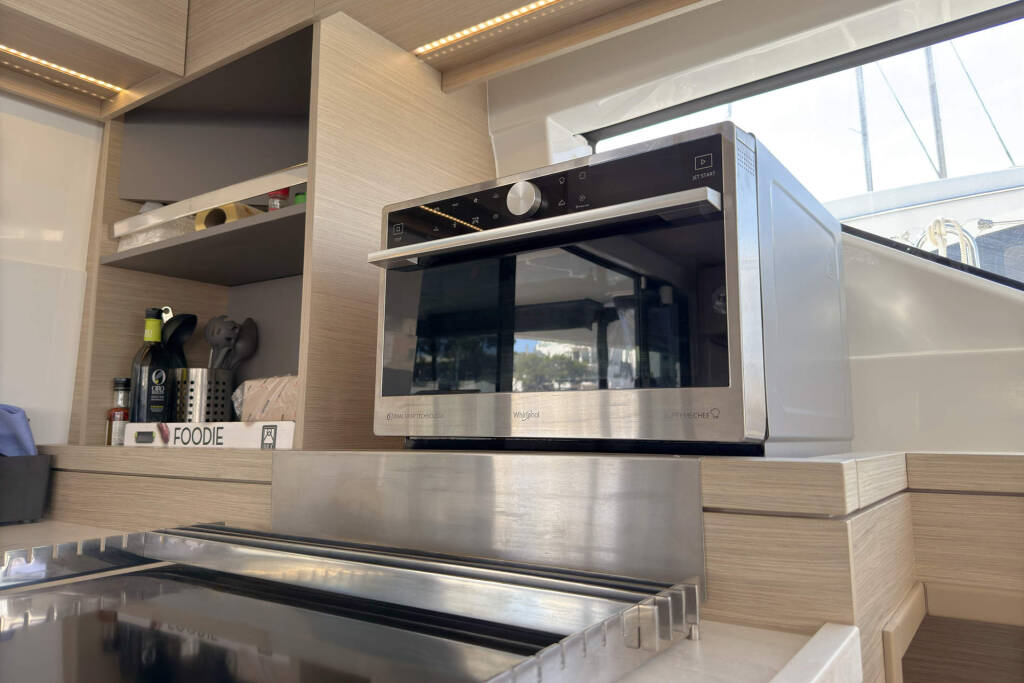 Catamaran Lagoon 51 OW Selanja