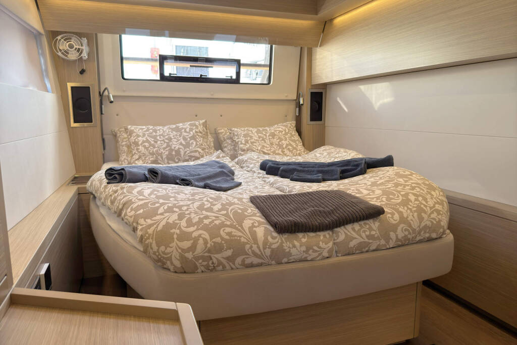 Catamaran Lagoon 51 OW Selanja