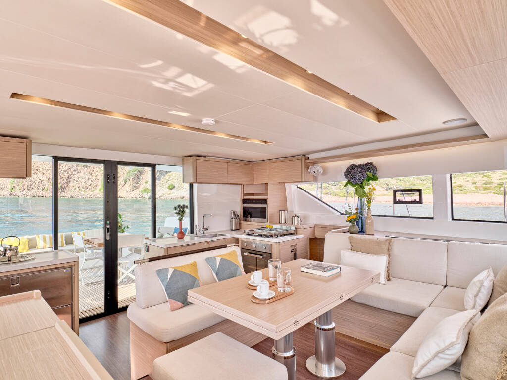 Catamaran Lagoon 51 Efkrati