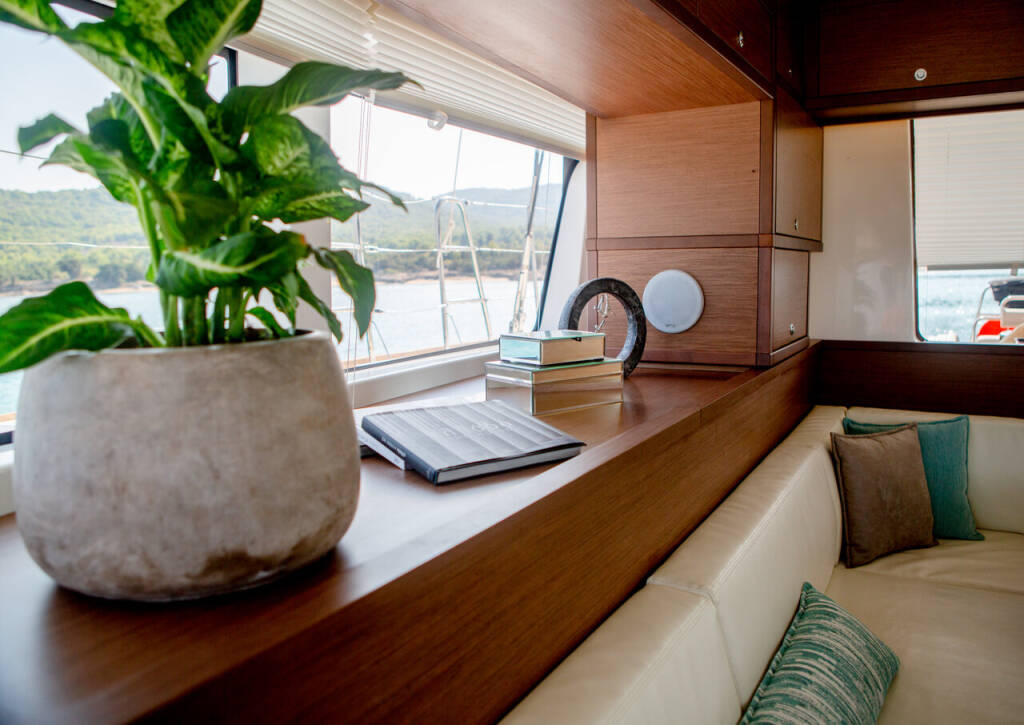 Catamaran Lagoon 52 F Elvira 52