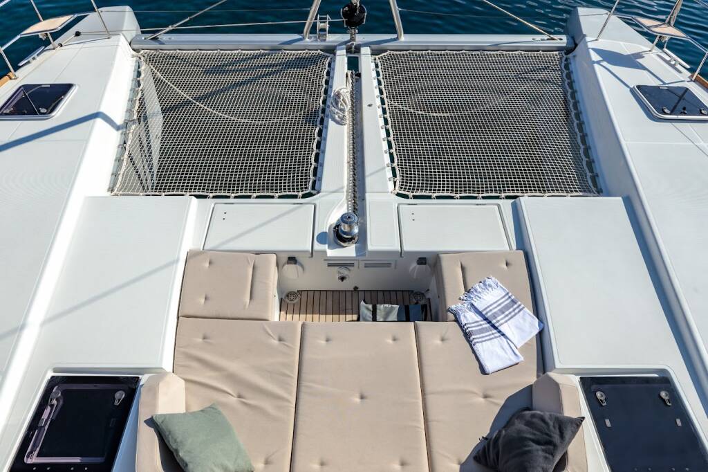 Catamaran Lagoon 52 F Madinina