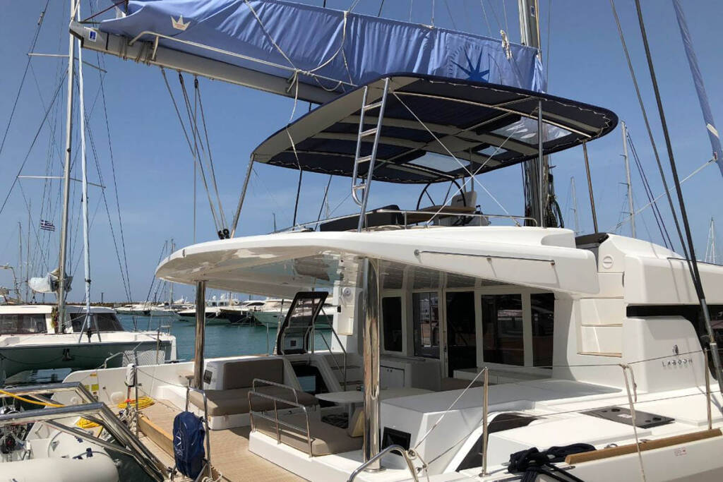 Catamaran Lagoon 52 F Sherman