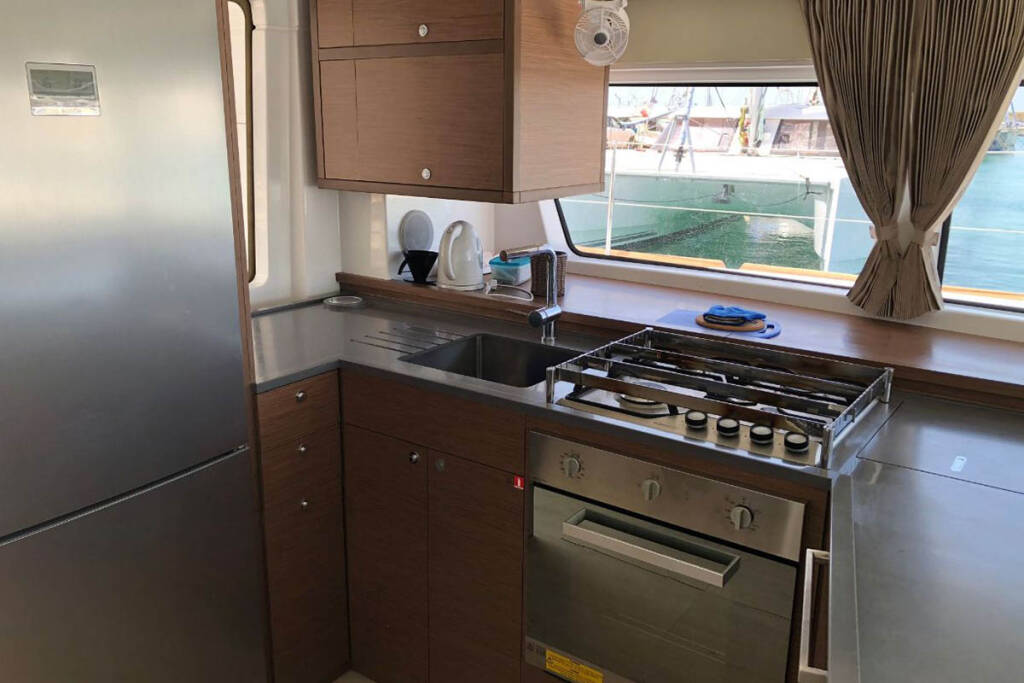 Catamaran Lagoon 52 F Sherman