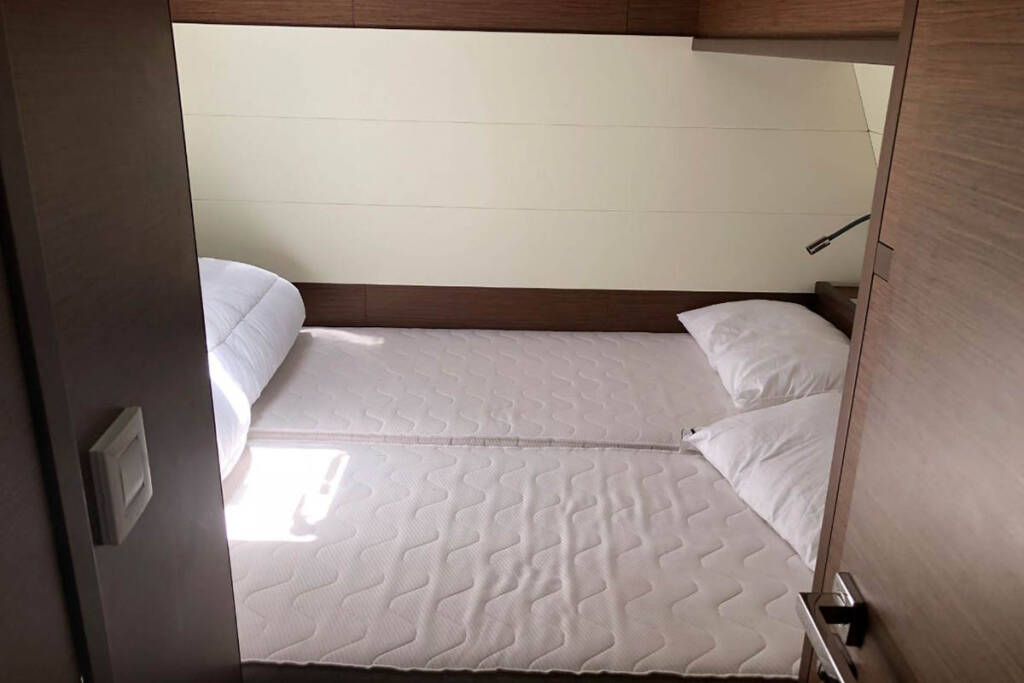 Catamaran Lagoon 52 F Sherman