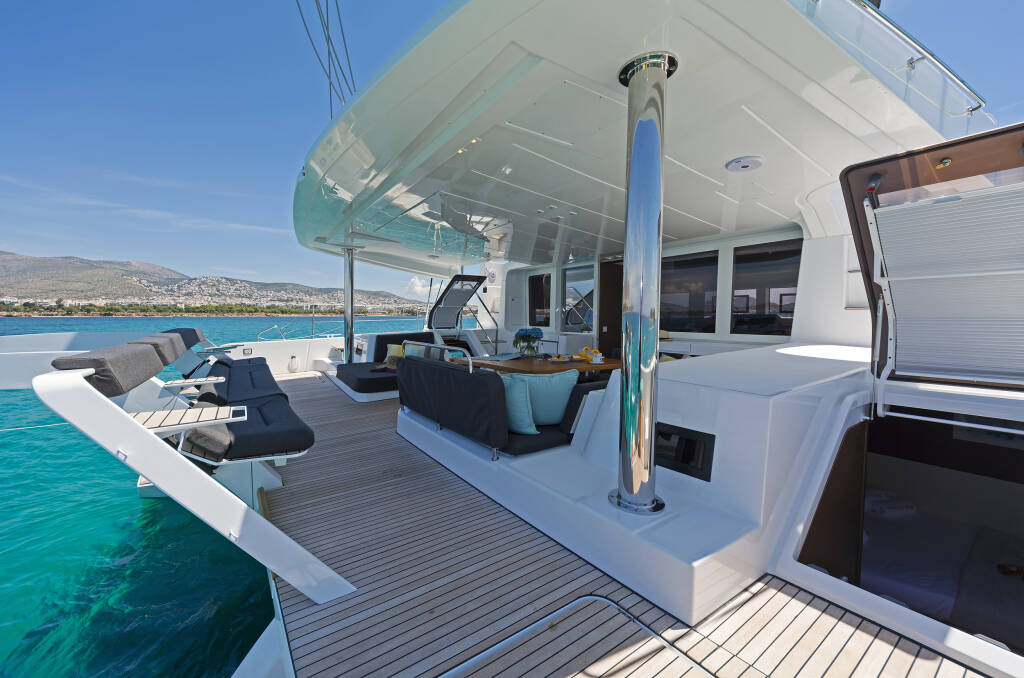 Catamaran Lagoon 52 Summer Star