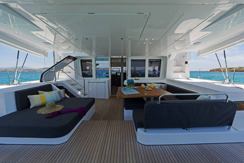 Catamaran Lagoon 52 Summer Star