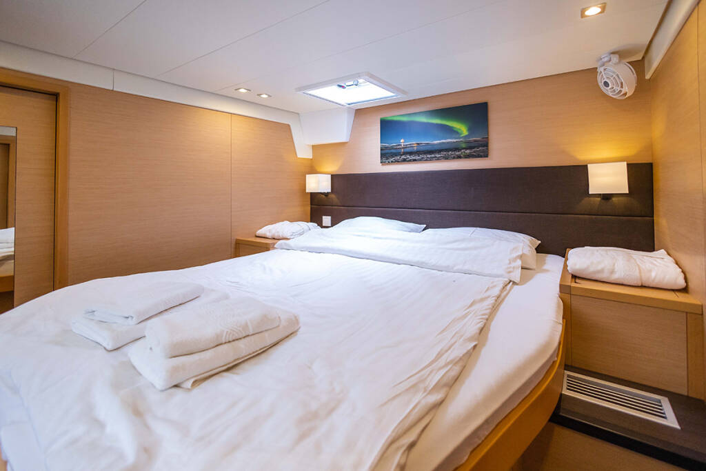 Katamaran Lagoon 560 S2 Eagle of Norway (Crewed)