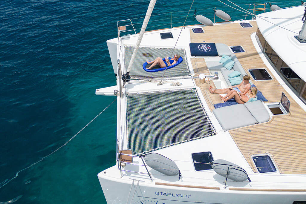Catamaran Lagoon 560 S2 Starlight (Crewed) 