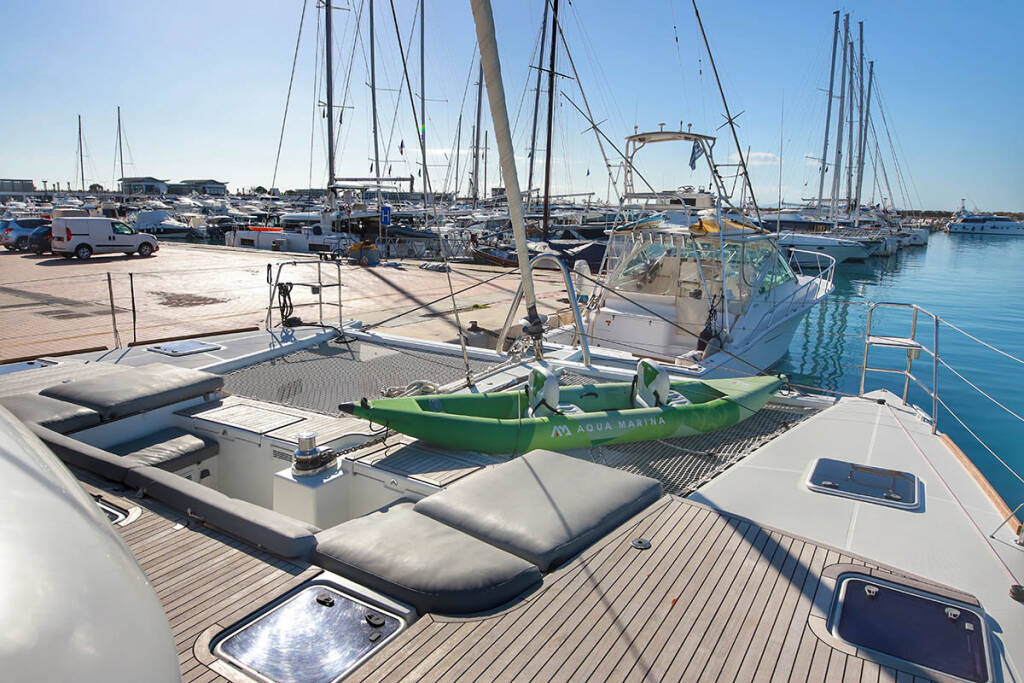 Catamaran Lagoon 560 S2 Starlight (Crewed) 