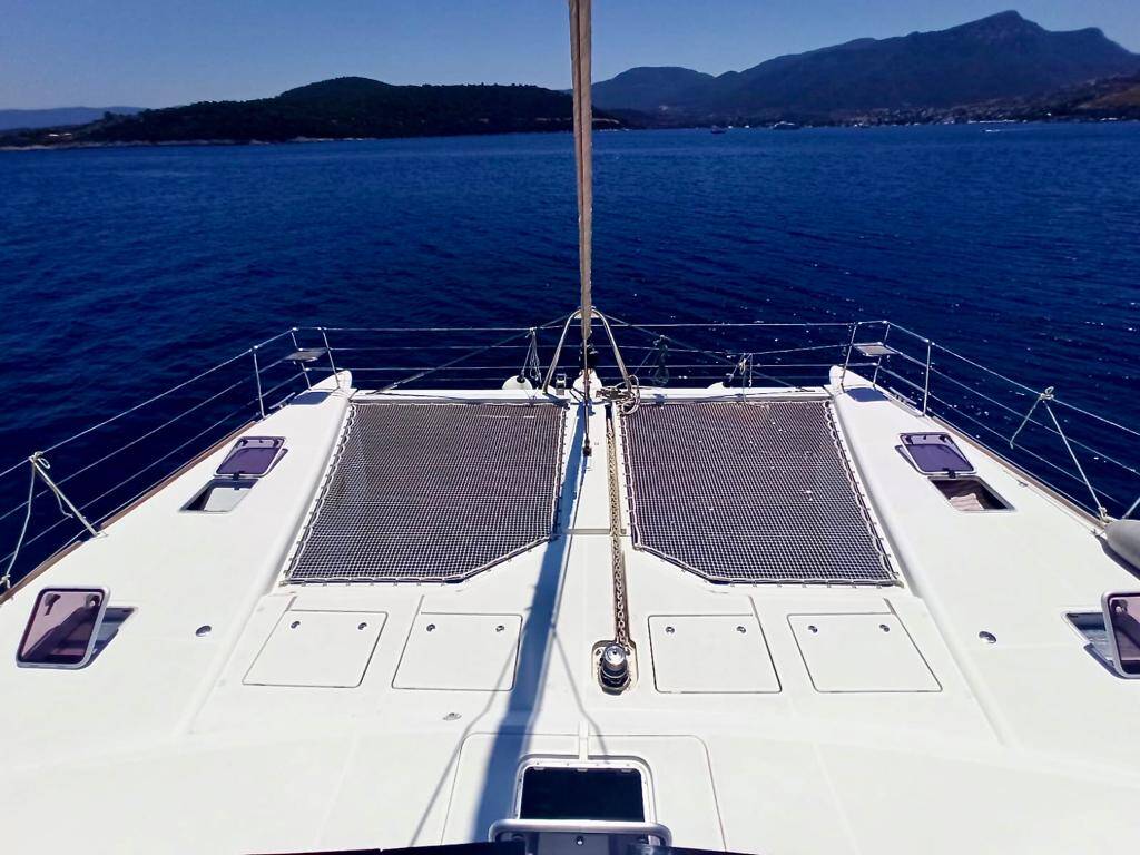 Catamaran Lagoon 620 Camaron