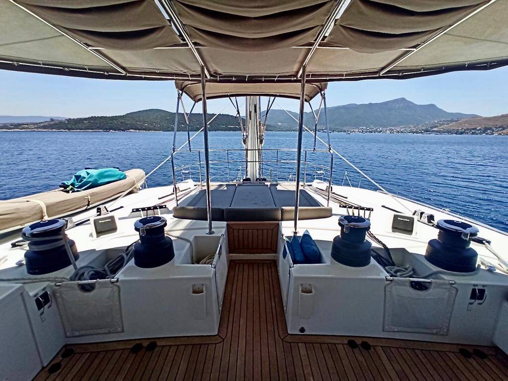 Catamaran Lagoon 620 Camaron