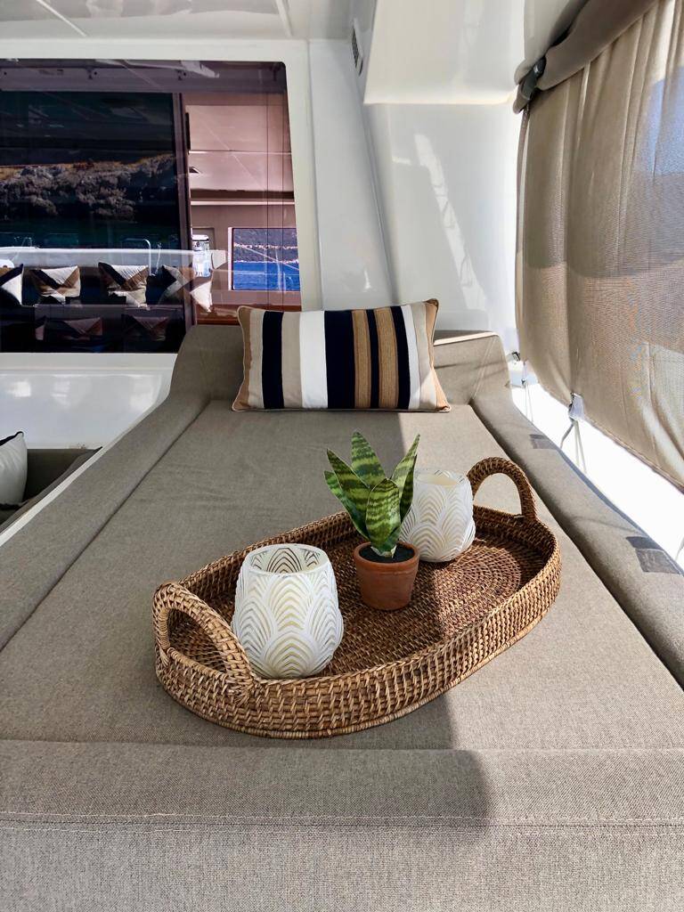 Catamaran Lagoon 620 Camaron