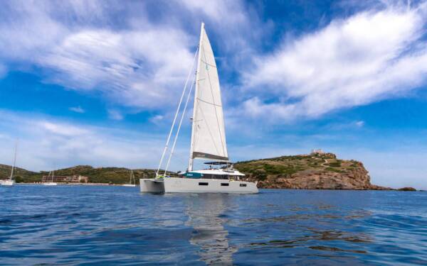 Lagoon 620 Valium 62 Athens, Agios Kosmas marina