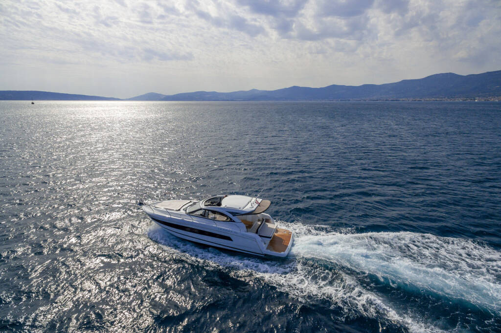 Motoryacht Leader 36 Chromia