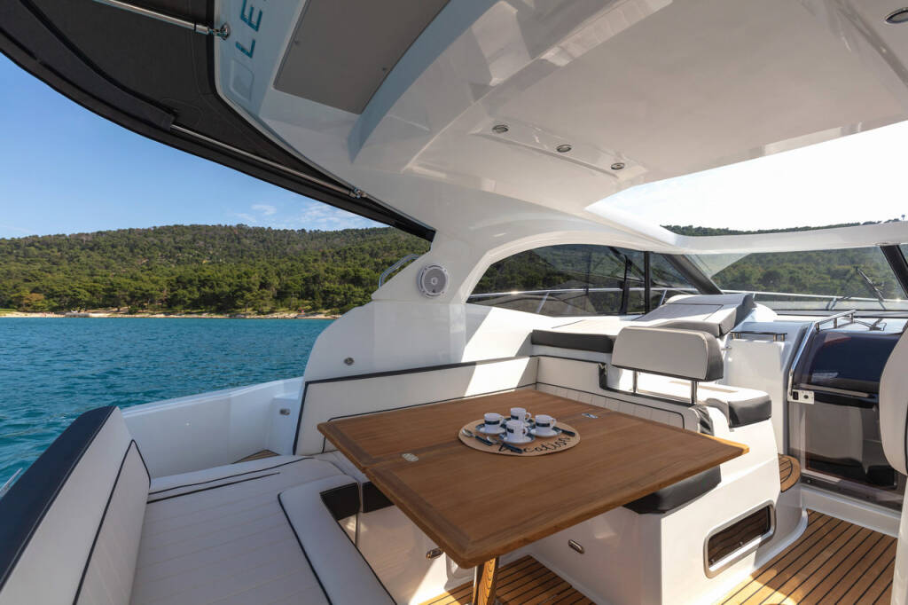 Motoryacht Leader 36 Chromia