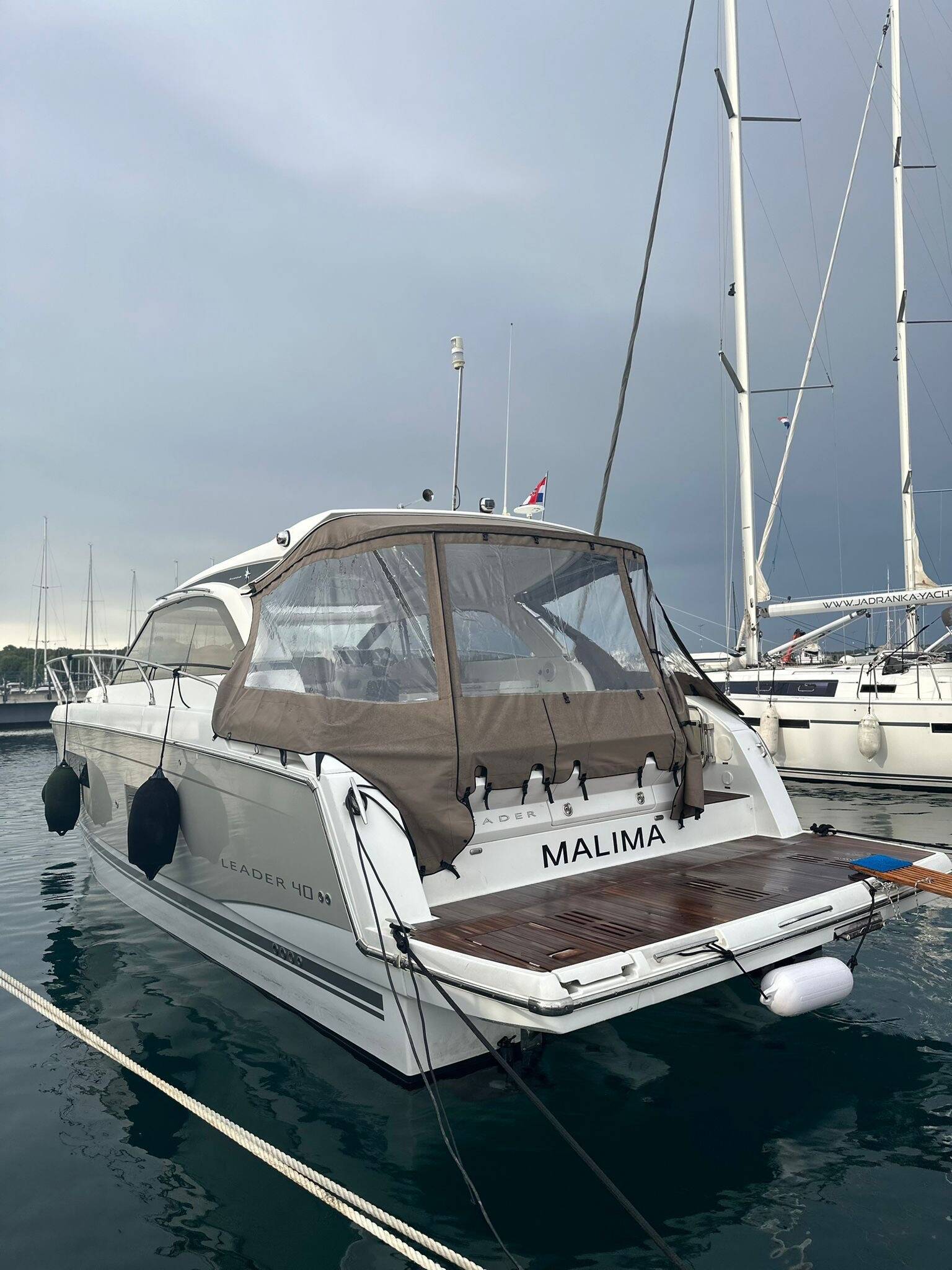 Motorboot Leader 40 Malima