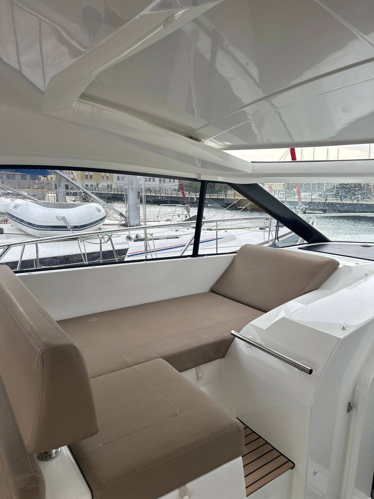 Motorboot Leader 40 Malima