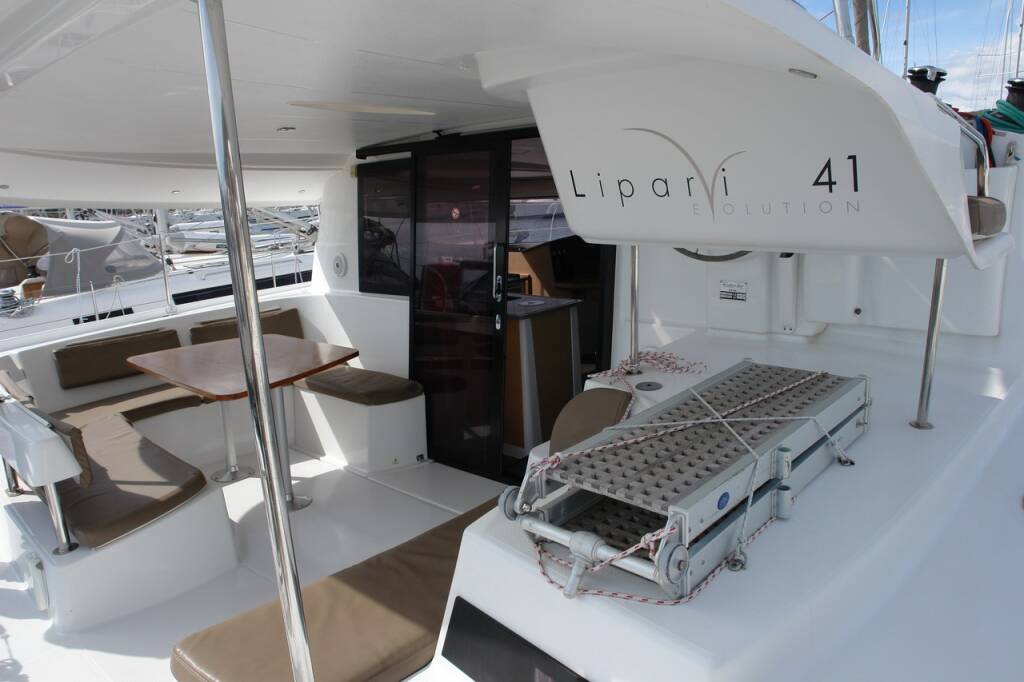 Katamaran Lipari 41 Argos