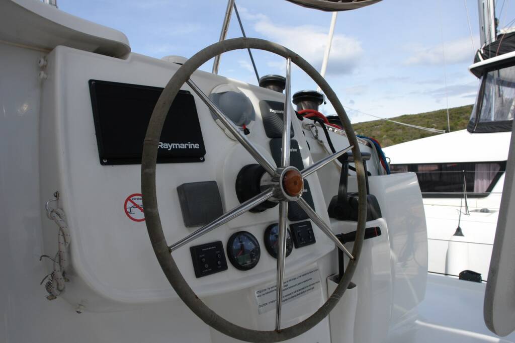 Katamaran Lipari 41 Argos