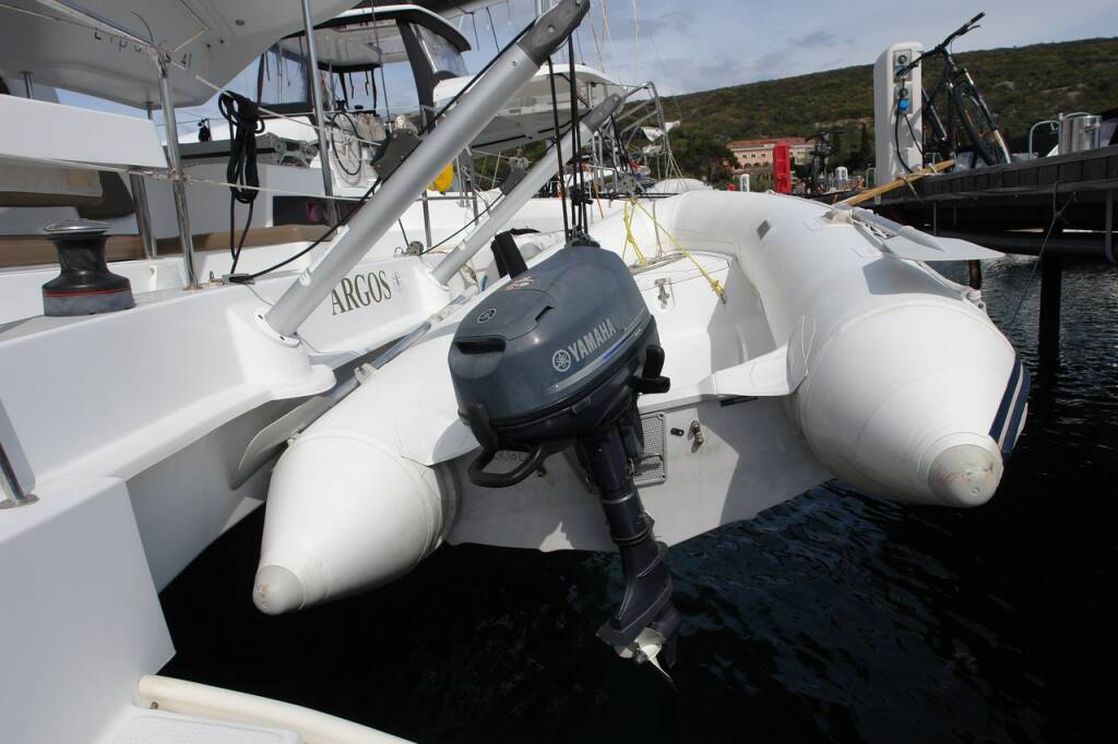 Katamaran Lipari 41 Argos