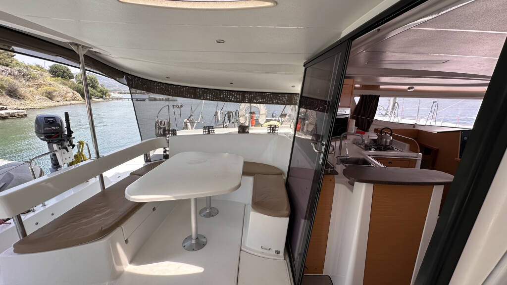Catamaran Lipari 41 Mirada