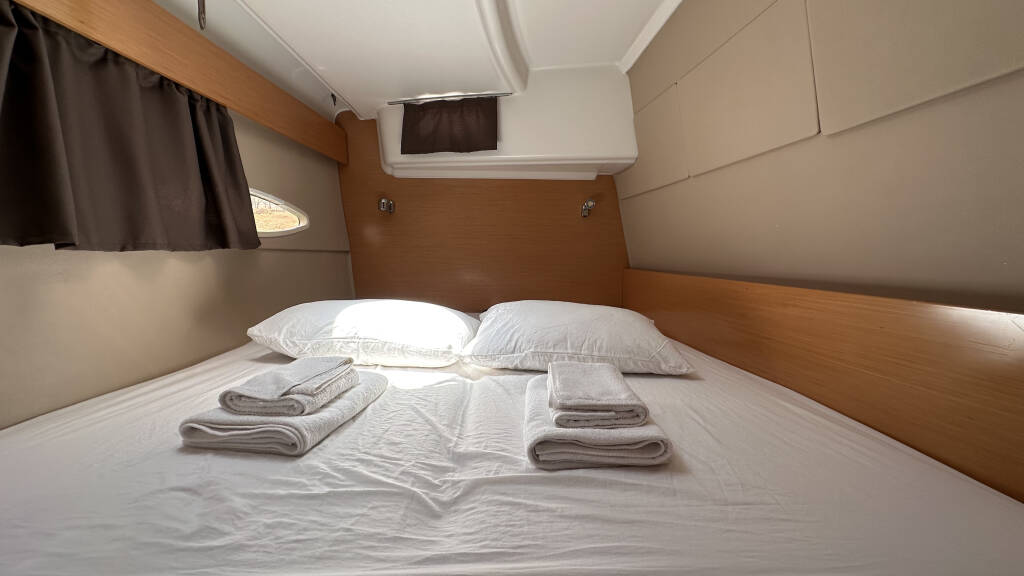 Catamaran Lipari 41 Mirada