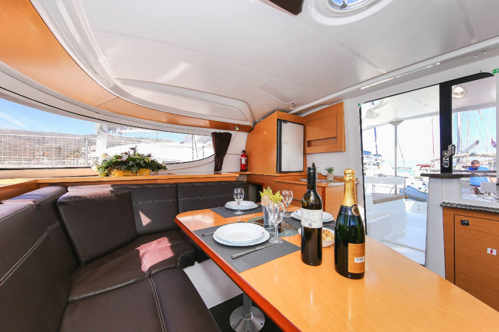 Catamaran Lipari 41 Mahana