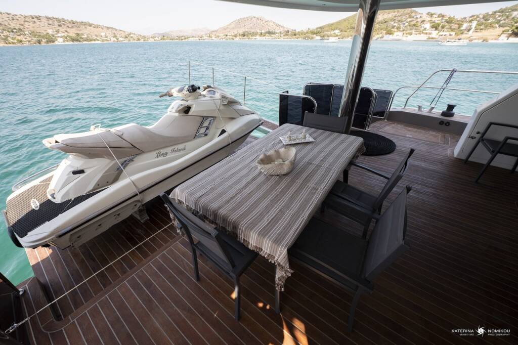 Catamaran Long Island Long Island
