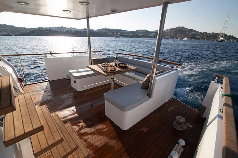 Motor yacht Maiora Renaissance 66 Dini