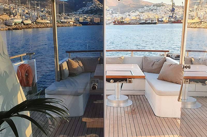 Motor yacht Maiora Renaissance 66 Dini