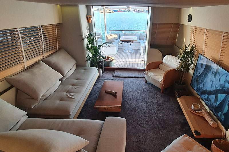 Motor yacht Maiora Renaissance 66 Dini
