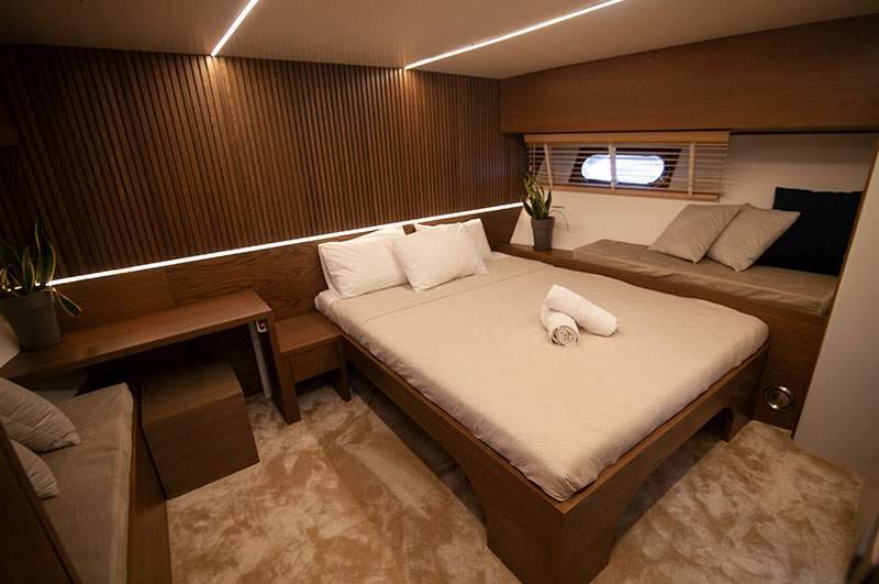 Motor yacht Maiora Renaissance 66 Dini