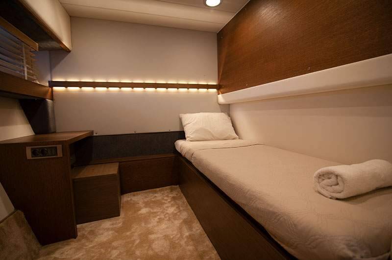 Motor yacht Maiora Renaissance 66 Dini