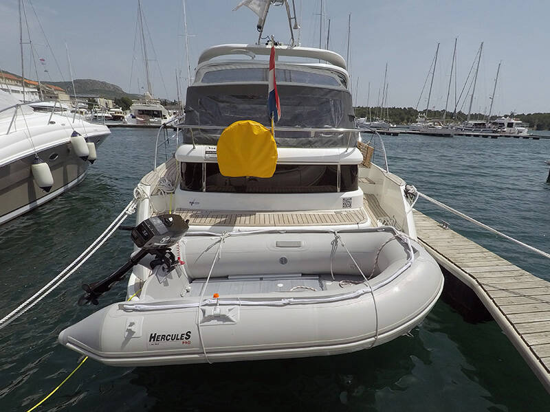 Motoryacht Marex 320 ACC Morski konjic