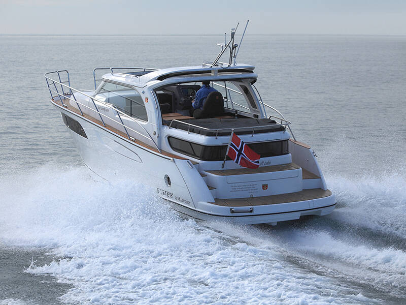 Motoryacht Marex 320 ACC Morski konjic